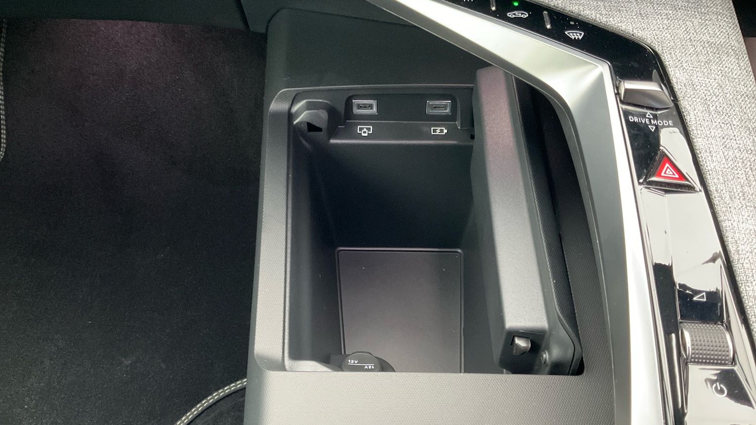 Used Peugeot 3008 2024 for sale - 77296415: Photo 39