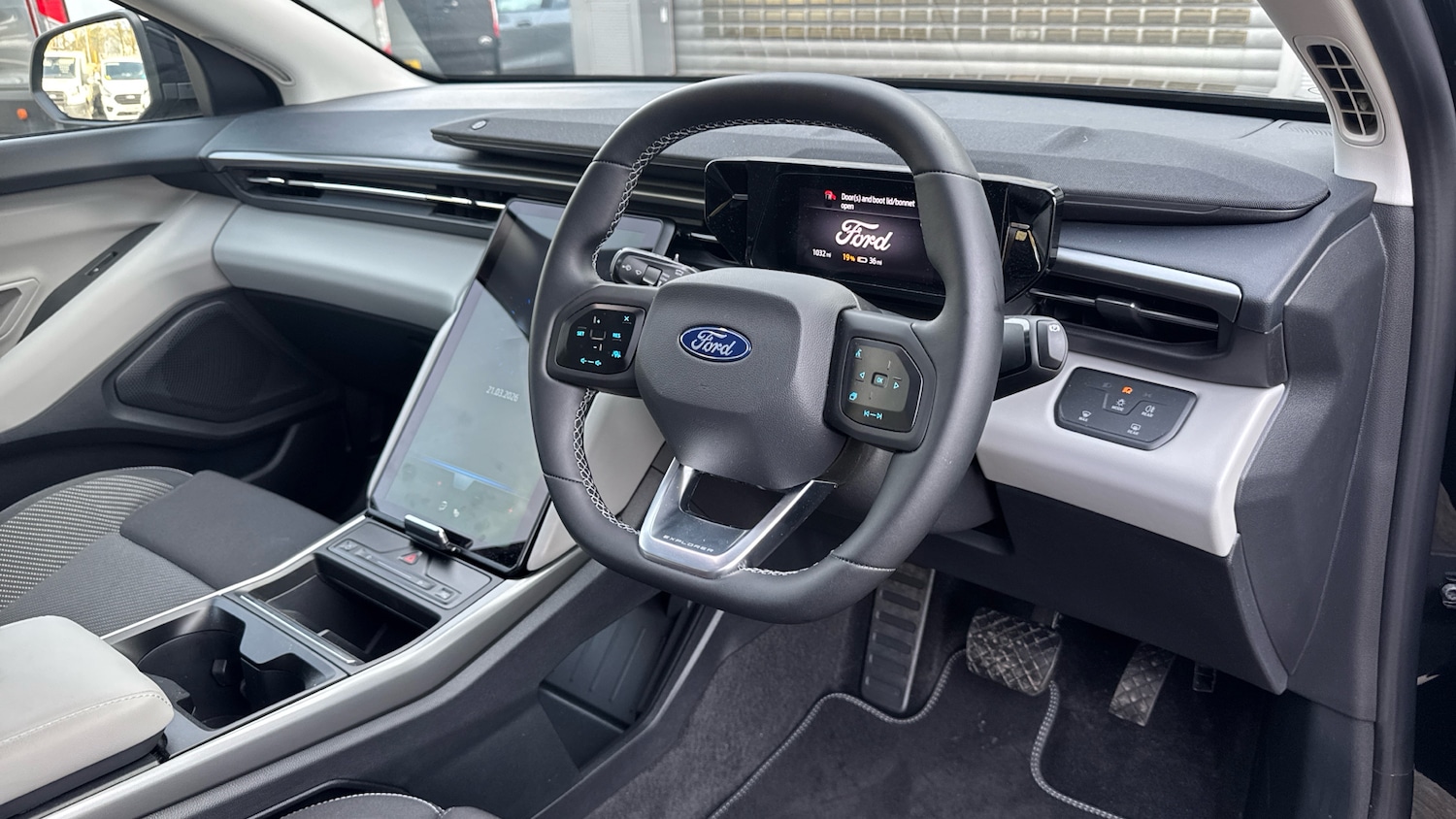 Used Ford Explorer 2025 for sale - 77979986: Photo 11