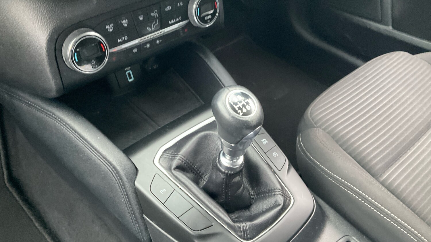 Used Ford Focus 2019 for sale - 77416919: Photo 13