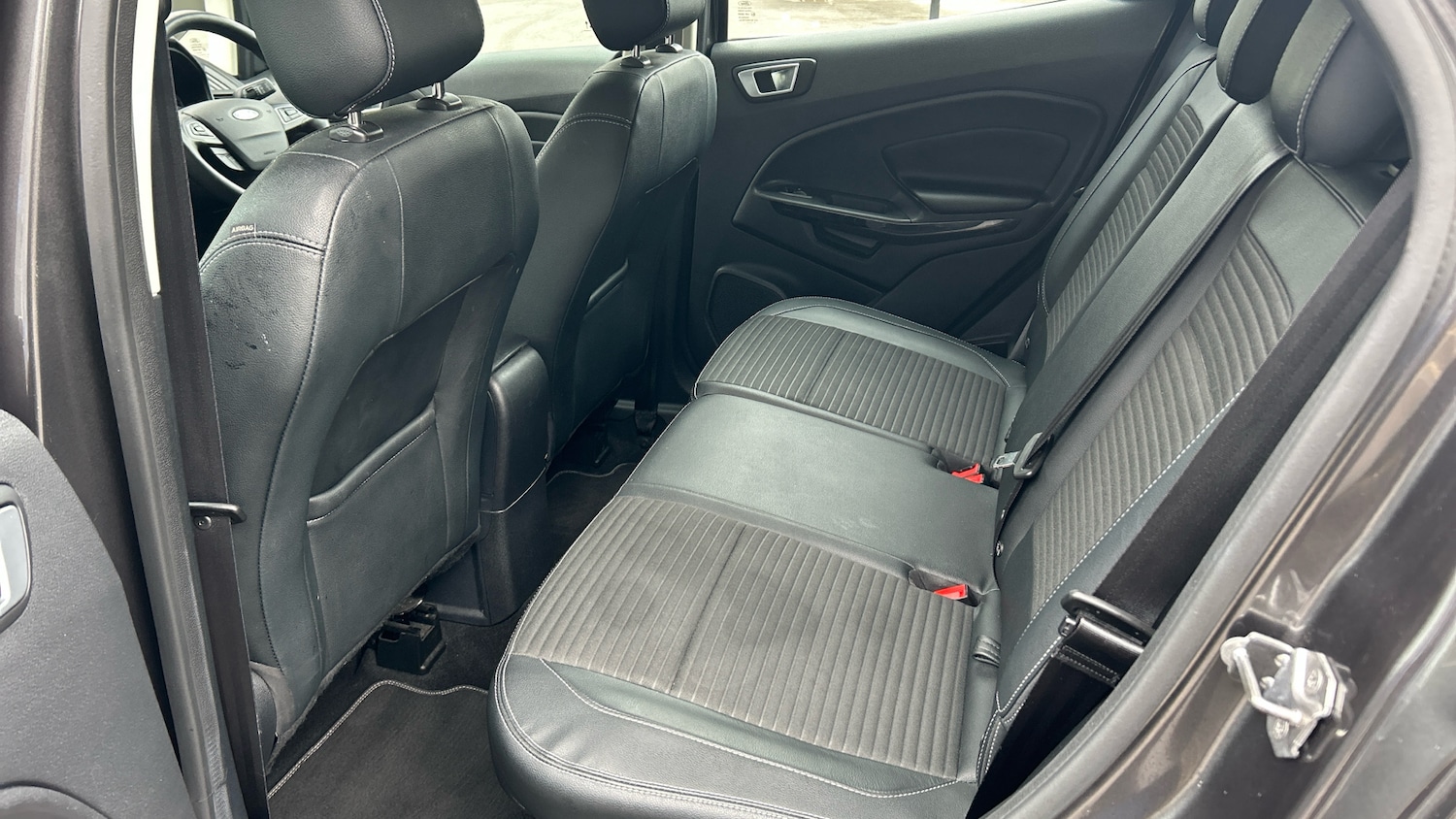 Used Ford Ecosport 2020 for sale - 76143095: Photo 16