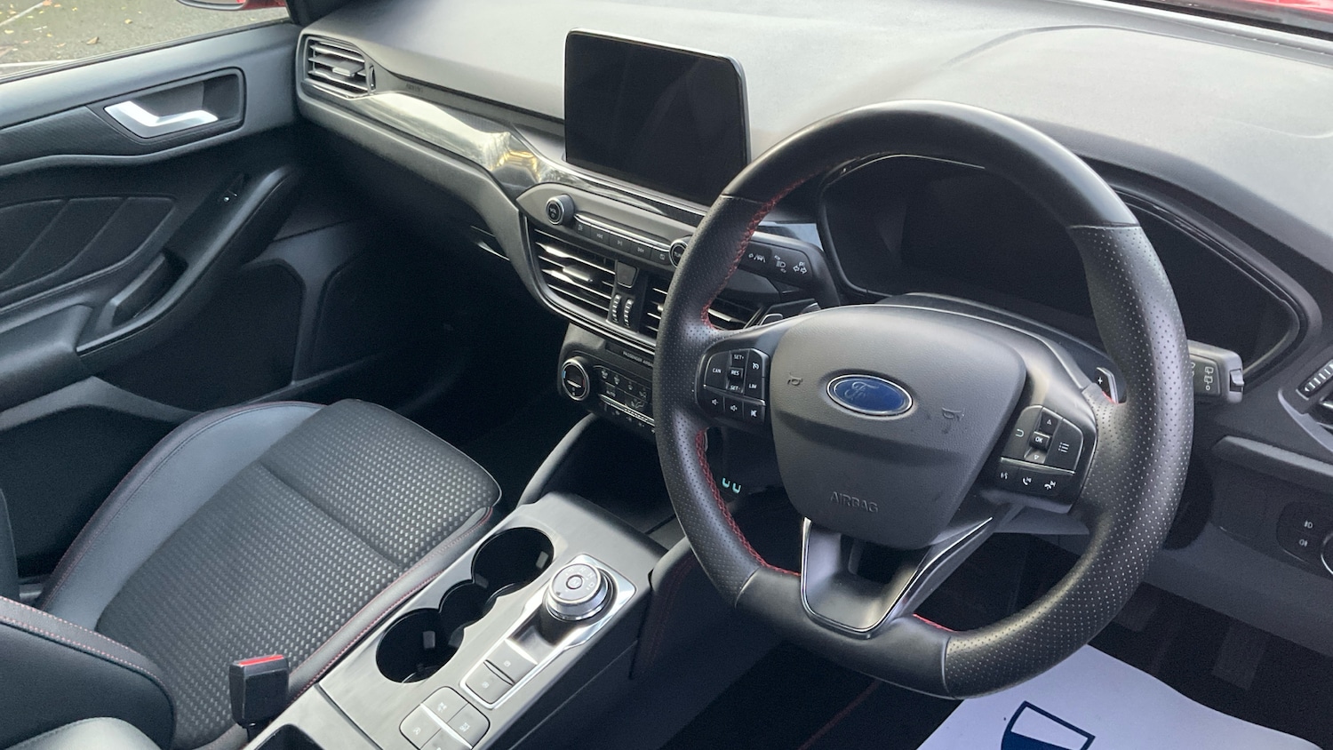 Used Ford Focus 2022 for sale - 76918154: Photo 11