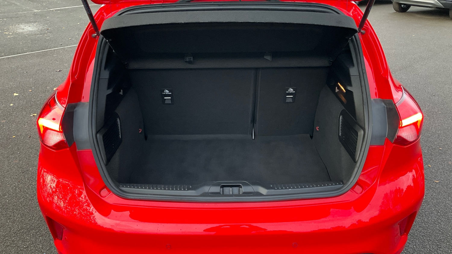 Used Ford Focus 2022 for sale - 76918154: Photo 4