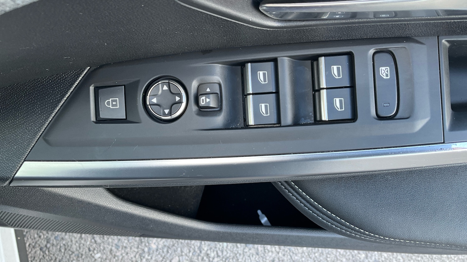 Used Peugeot 3008 2024 for sale - 77898723: Photo 29