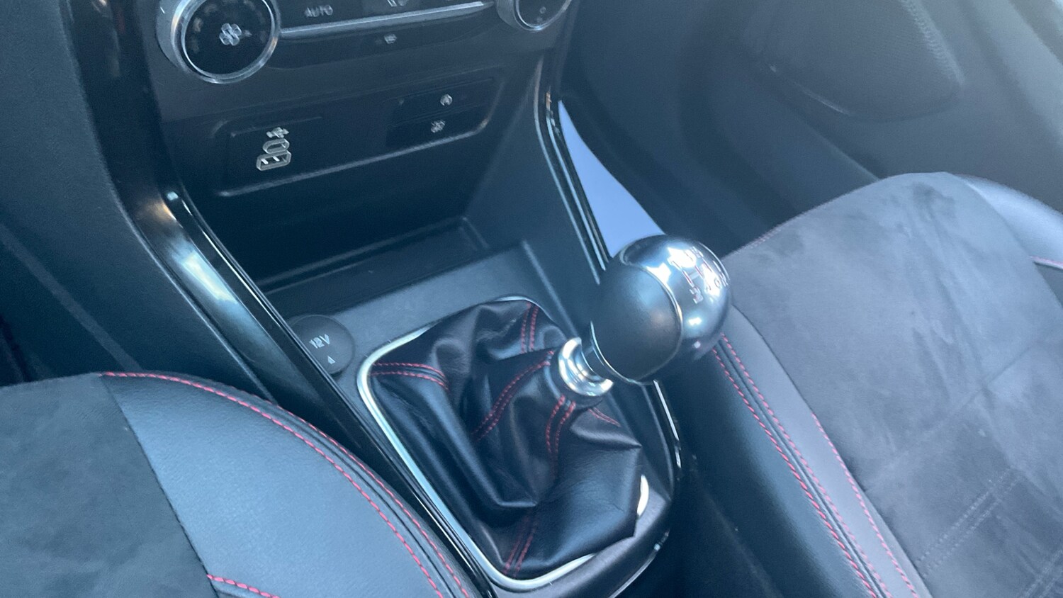 Used Ford Ecosport 2023 for sale - 76791302: Photo 13