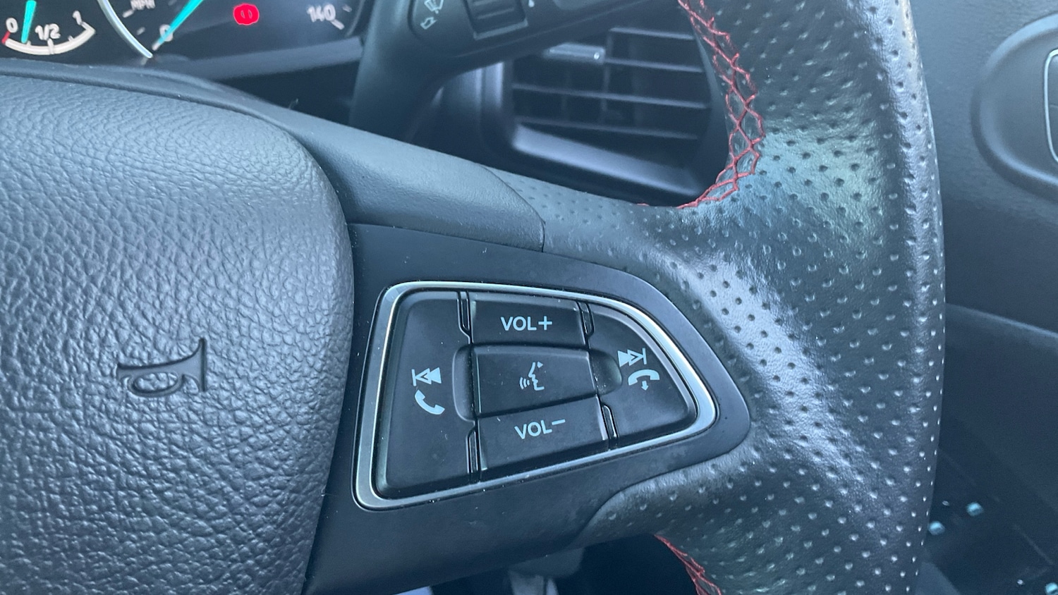 Used Ford Ecosport 2023 for sale - 76791302: Photo 30