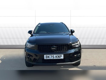 Used Volvo XC40 2025 for sale - 79173242: Photo