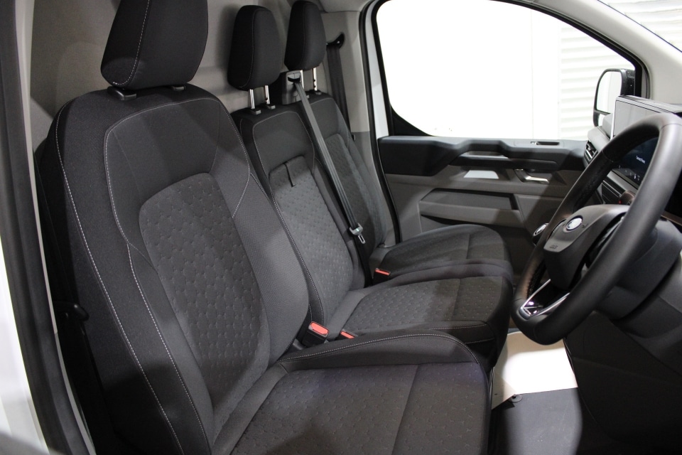 Used Ford Transit Custom 2024 for sale - 77103459: Photo 12