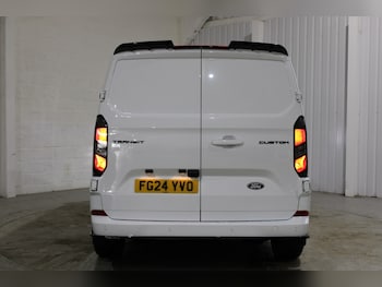 Used Ford Transit Custom 2024 for sale - 77103459: Photo