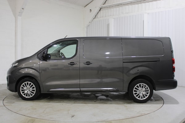 Used Vauxhall Vivaro 2023 for sale - 75106132: Photo 8