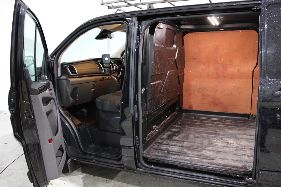 Used Ford Transit Custom 2022 for sale - 76531082: Photo 13
