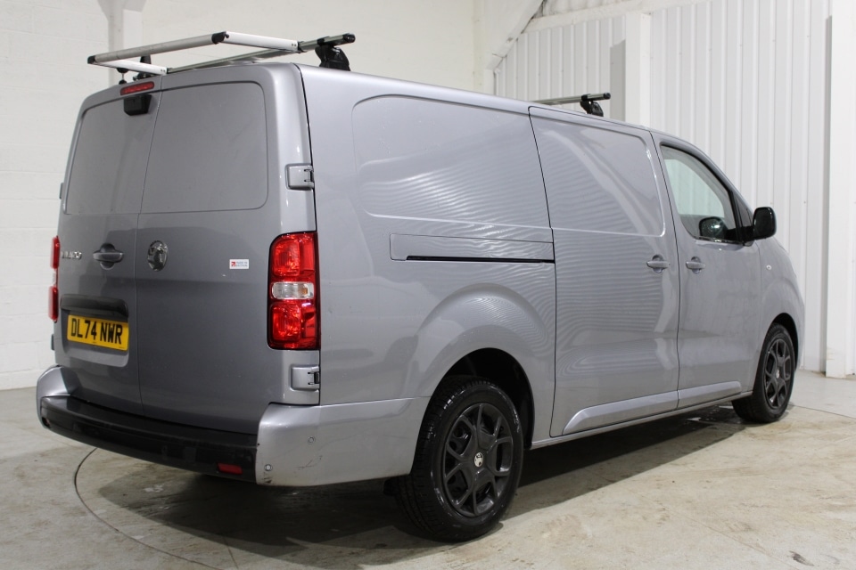 Used Vauxhall Vivaro 2024 for sale - 77103457: Photo 3