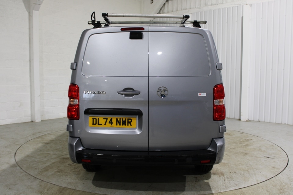 Used Vauxhall Vivaro 2024 for sale - 77103457: Photo 4