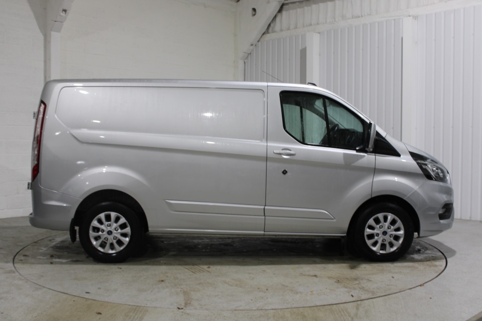 Used Ford Transit Custom 2022 for sale - 76720096: Photo 2