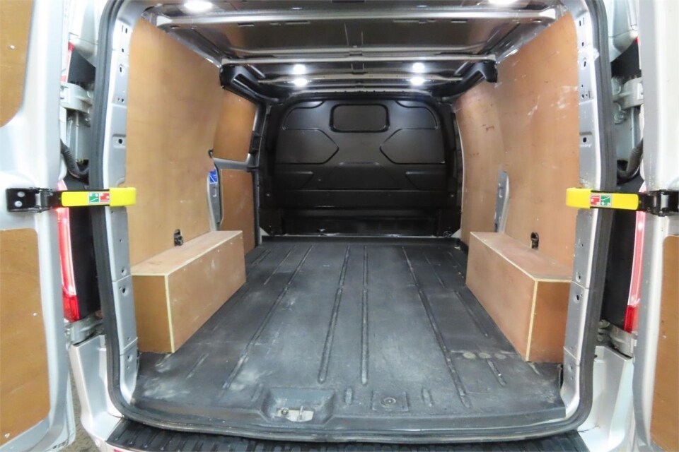 Used Ford Transit Custom 2020 for sale - 76252752: Photo 10