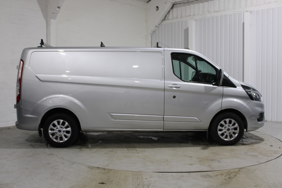 Used Ford Transit Custom 2022 for sale - 76720095: Photo 2