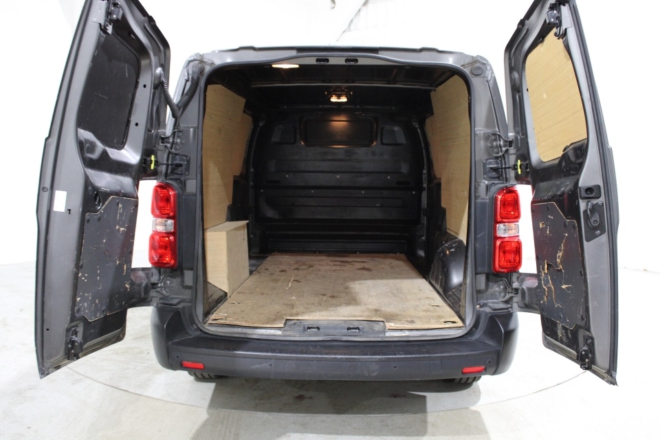 Used Vauxhall Vivaro 2022 for sale - 76415406: Photo 10