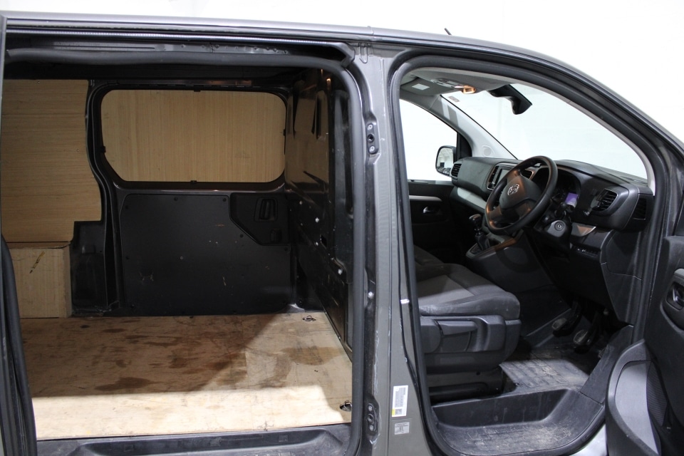 Used Vauxhall Vivaro 2022 for sale - 76415406: Photo 12