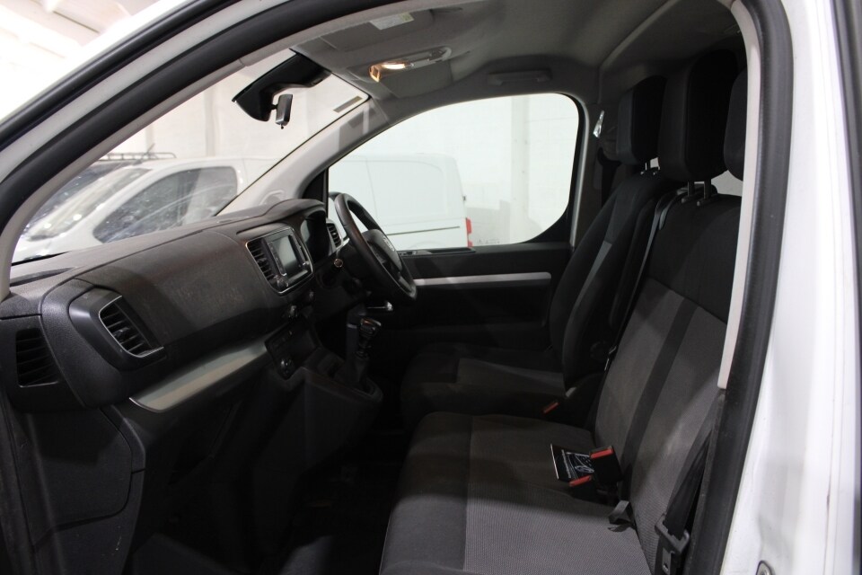 Used Vauxhall Vivaro 2020 for sale - 77375768: Photo 12