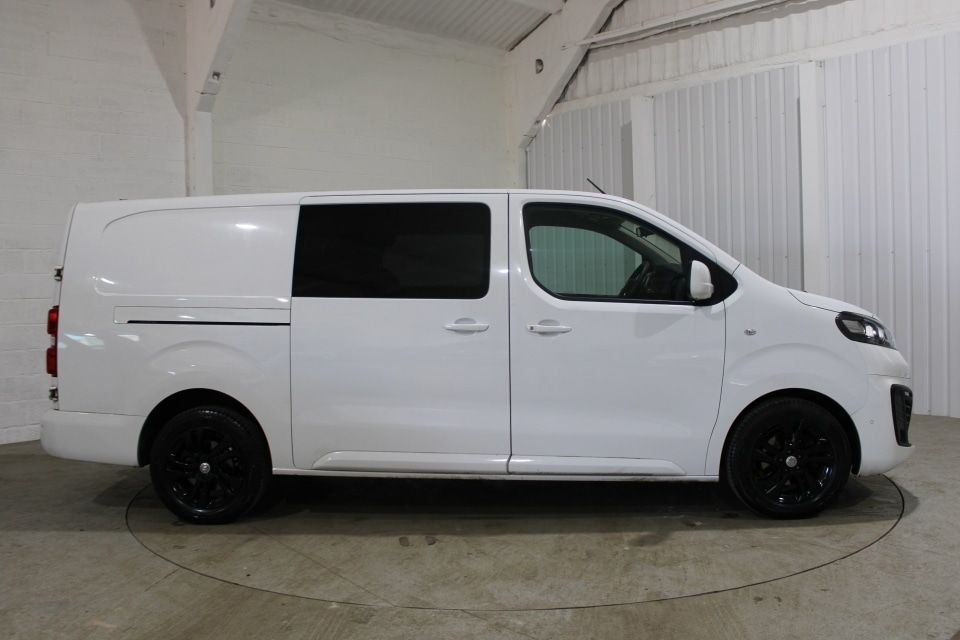 Used Vauxhall Vivaro 2020 for sale - 77375768: Photo 2