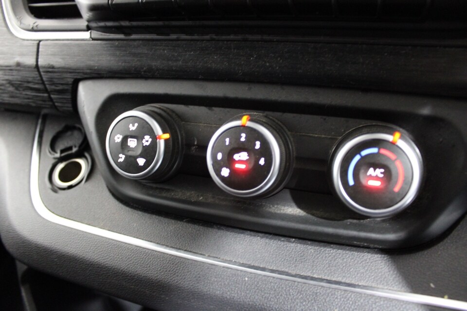 Used Renault Trafic for sale - 77568539: Photo 17