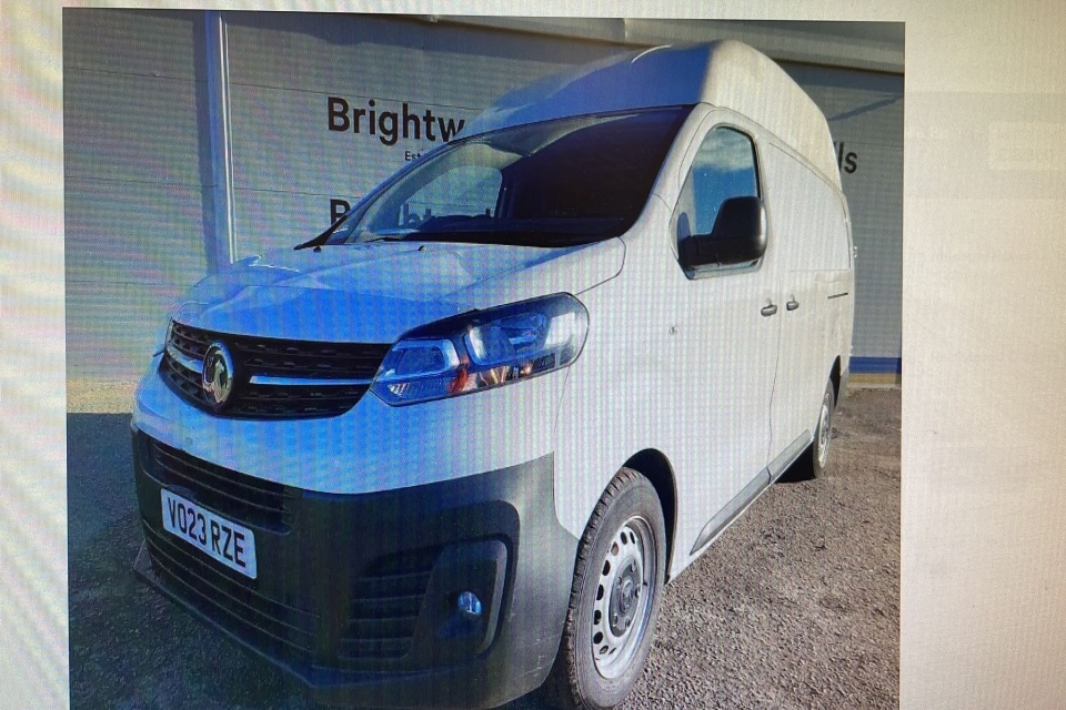 Used Vauxhall Vivaro 2023 for sale - 76466610: Photo 1
