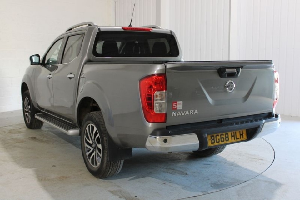 Used Nissan Navara 2018 for sale - 76531084: Photo 5