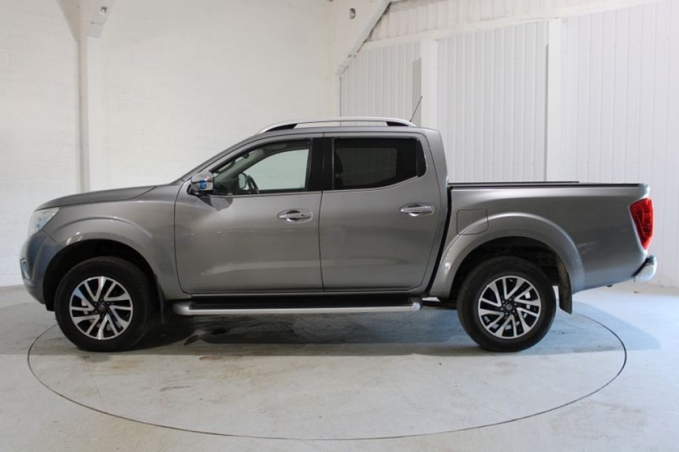 Used Nissan Navara 2018 for sale - 76531084: Photo 8