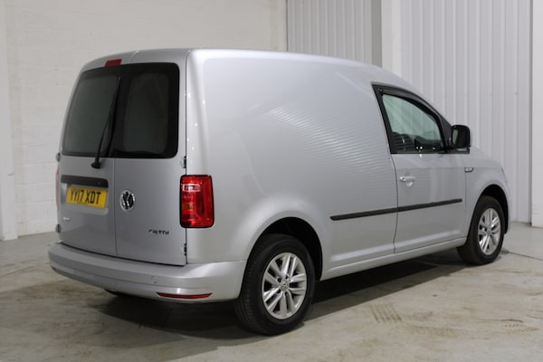 Used Volkswagen Caddy 2017 for sale - 76252753: Photo 3