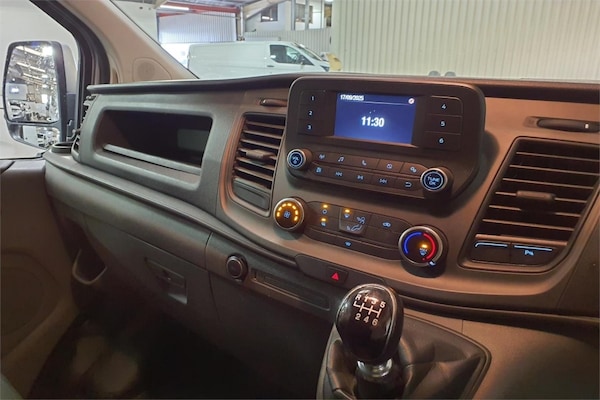 Used Ford Transit Custom 2018 for sale - 76252768: Photo 10