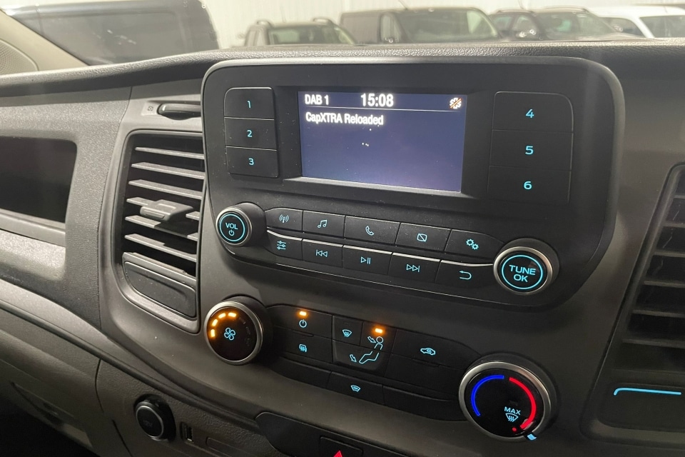 Used Ford Transit Custom 2018 for sale - 76252768: Photo 14