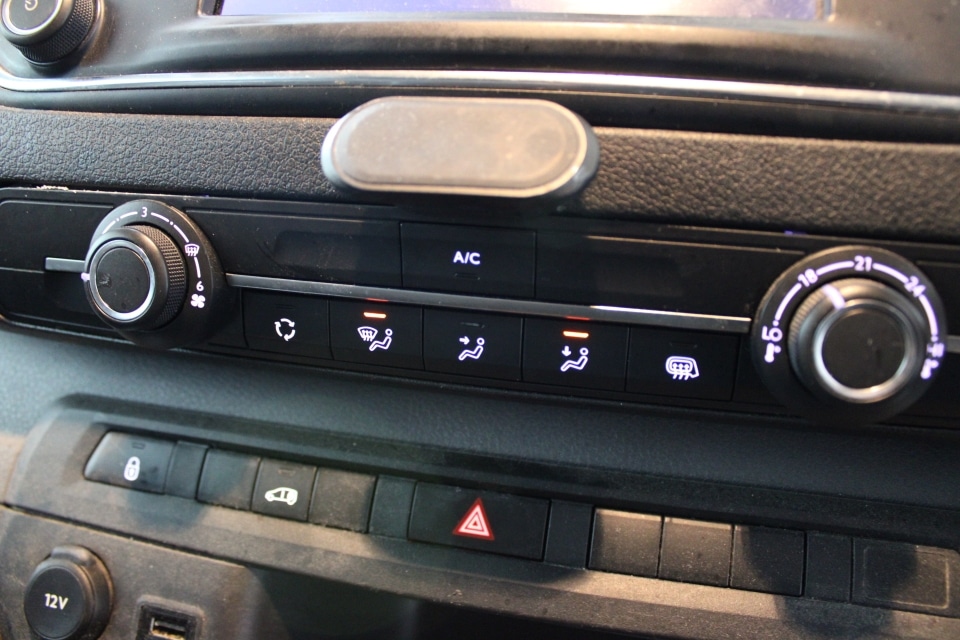 Used Vauxhall Vivaro 2022 for sale - 76829665: Photo 12