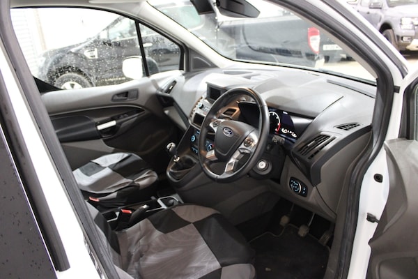 Used Ford Grand Tourneo Connect 2020 for sale - 76252759: Photo 14