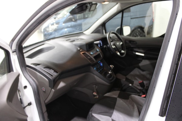 Used Ford Grand Tourneo Connect 2020 for sale - 76252759: Photo 15