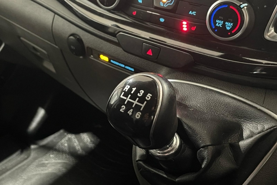 Used Ford Transit Custom 2022 for sale - 77568530: Photo 16