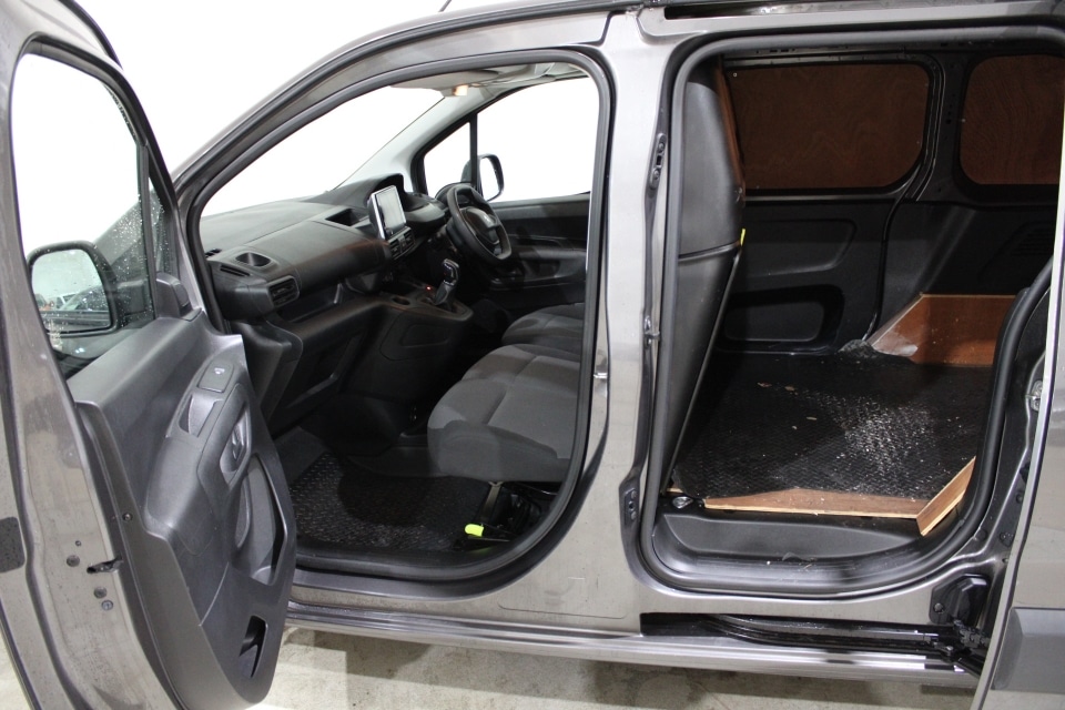 Used Peugeot Partner 2021 for sale - 76829668: Photo 12