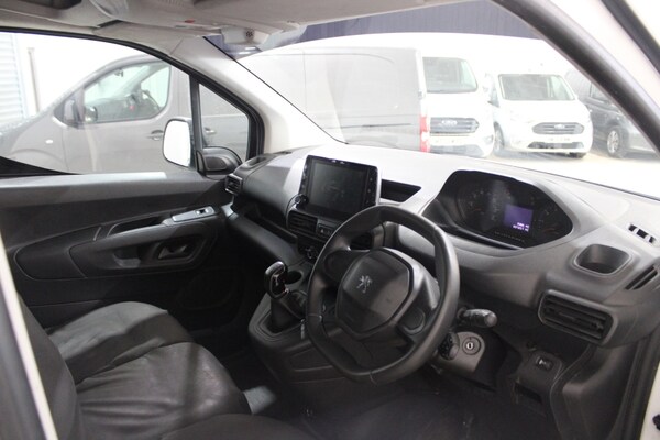 Used Peugeot Partner 2021 for sale - 75249349: Photo 12