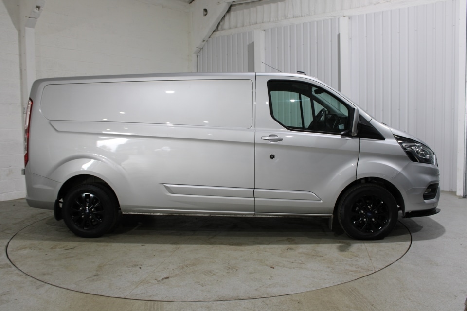 Used Ford Transit Custom 2022 for sale - 76415408: Photo 2