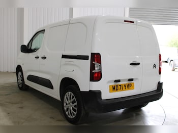 Used Citroen Berlingo 2022 for sale - 79404082: Photo