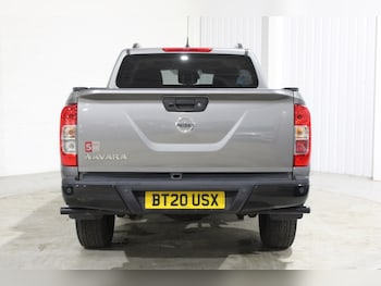 Used Nissan Navara 2020 for sale - 75895114: Photo