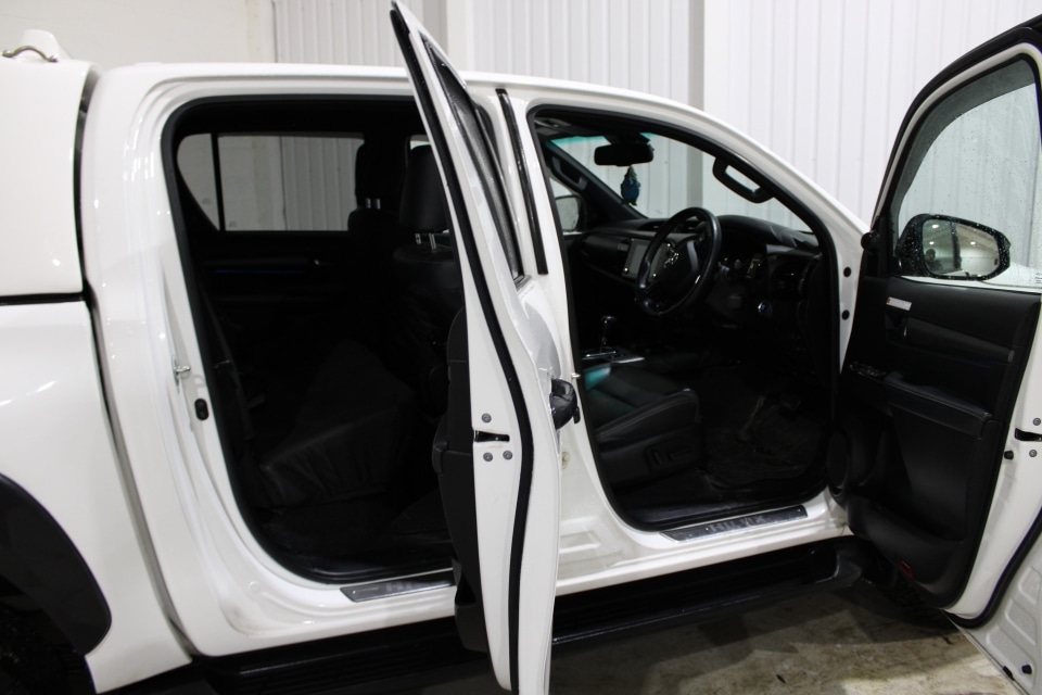 Used Toyota Hilux 2022 for sale - 77137918: Photo 12