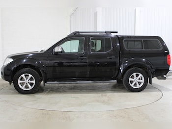 Used Nissan Navara 2014 for sale - 79596430: Photo