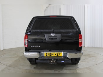 Used Nissan Navara 2014 for sale - 79596430: Photo