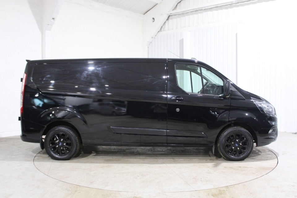 Used Ford Transit Custom 2021 for sale - 77568536: Photo 2
