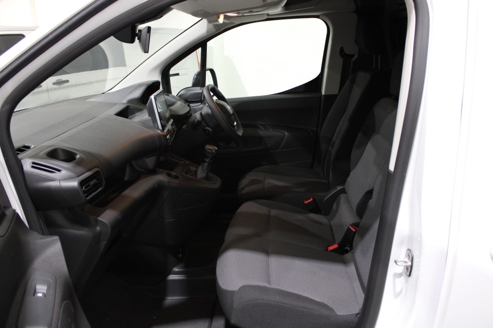Used Peugeot Partner 2022 for sale - 76276118: Photo 16