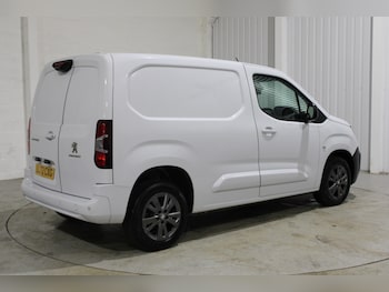 Used Peugeot Partner 2022 for sale - 76276118: Photo