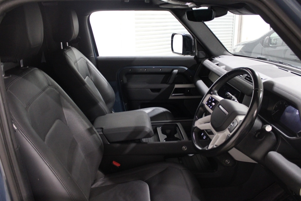 Used Land Rover Defender 2022 for sale - 75957193: Photo 14