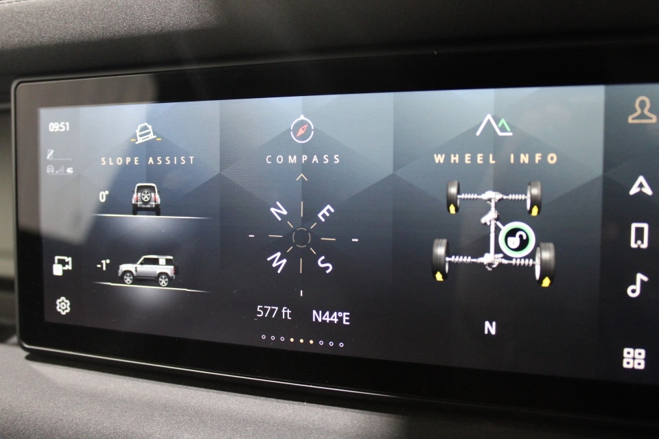 Used Land Rover Defender 2022 for sale - 75957193: Photo 17