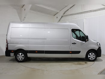 Used Renault Master 2023 for sale - 78644034: Photo