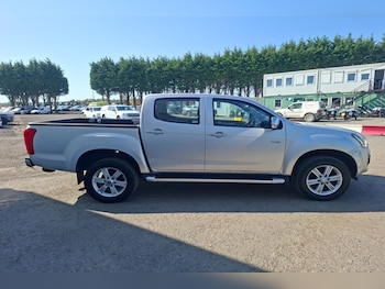 Used Isuzu D-Max 2018 for sale - 78736908: Photo