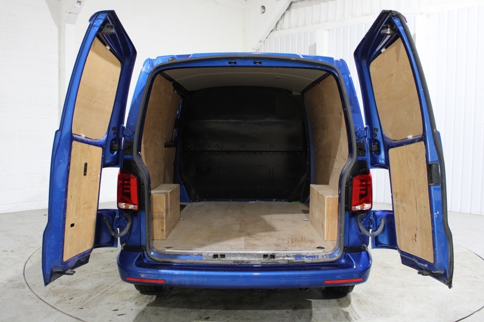 Used Volkswagen Transporter 2023 for sale - 76720090: Photo 12